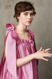 Sophia Lillis - Photoshoot for Netflix Queue Magazine July 2020 (more