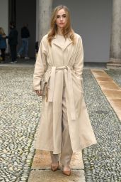 Suki Waterhouse - Arriving at the Boss Fashion Show in Milan 09/25/2020