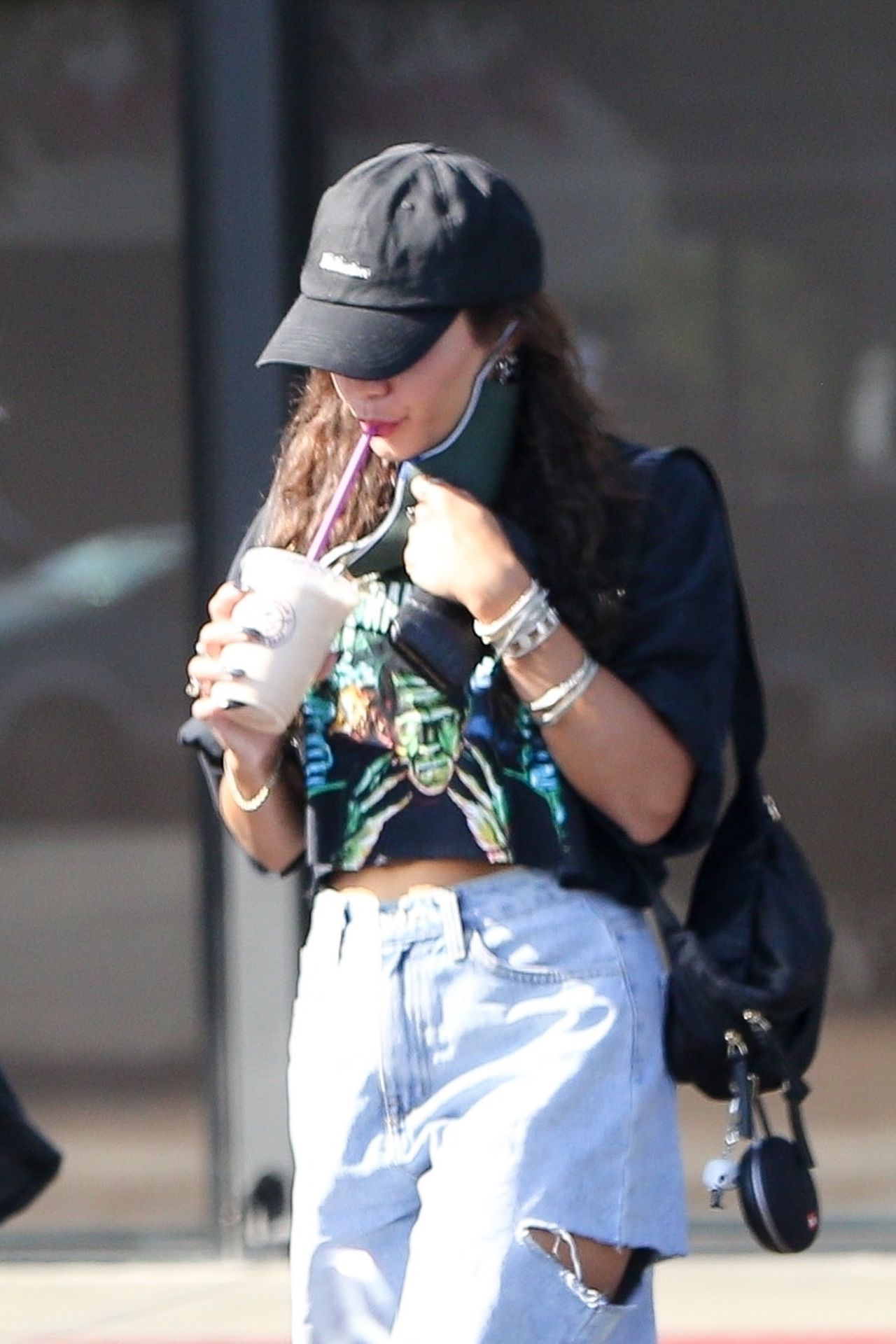 Vanessa Hudgens - Coffee Bean & Tea Leaf In Los Angeles 09 05 2020 