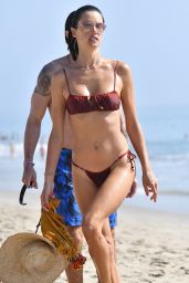 Alessandra Ambrosio at the Beach in Santa Monica 10/03/2020