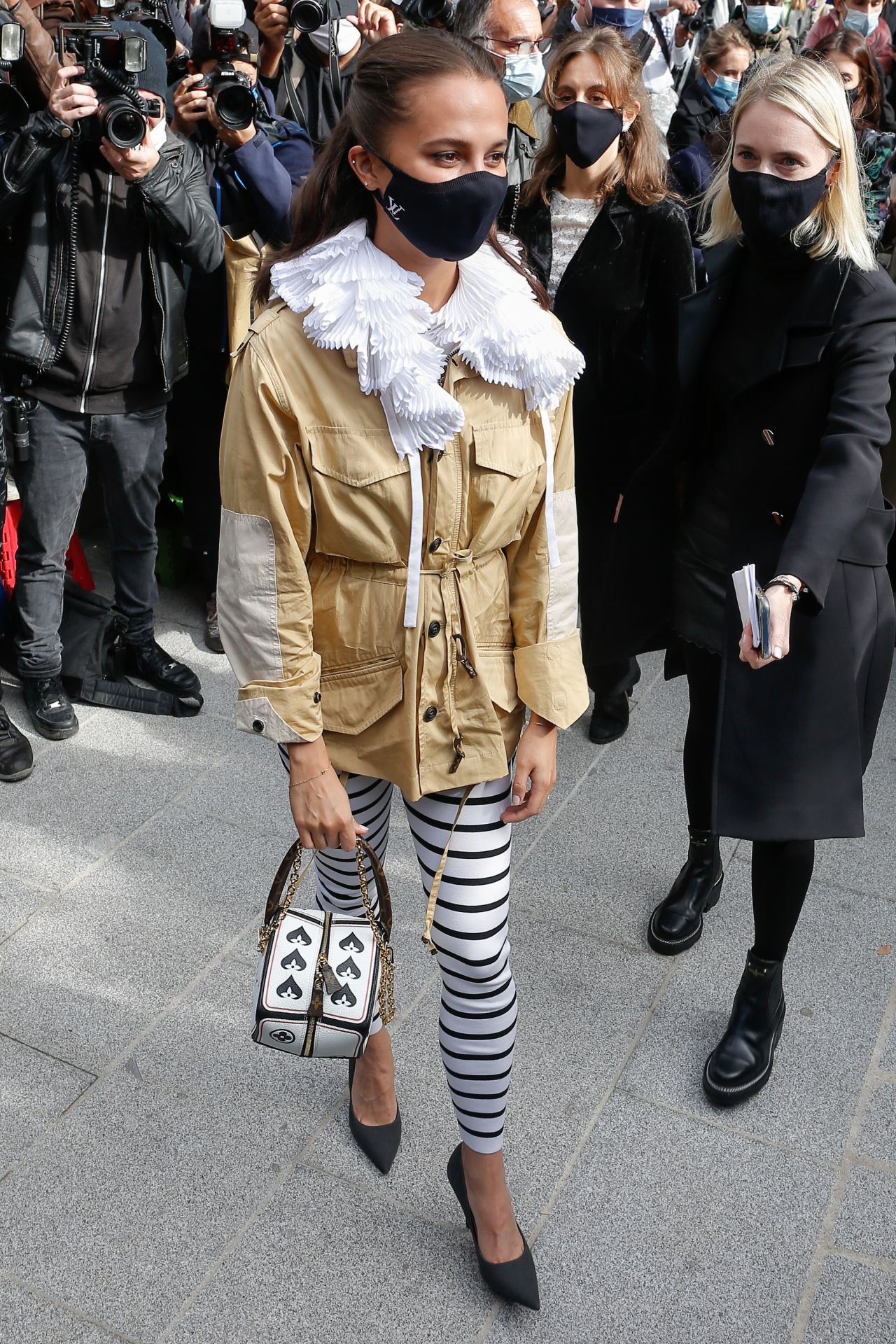 Alicia Vikander - Louis Vuitton Fashion Show in Paris 10/05/2021 •  CelebMafia