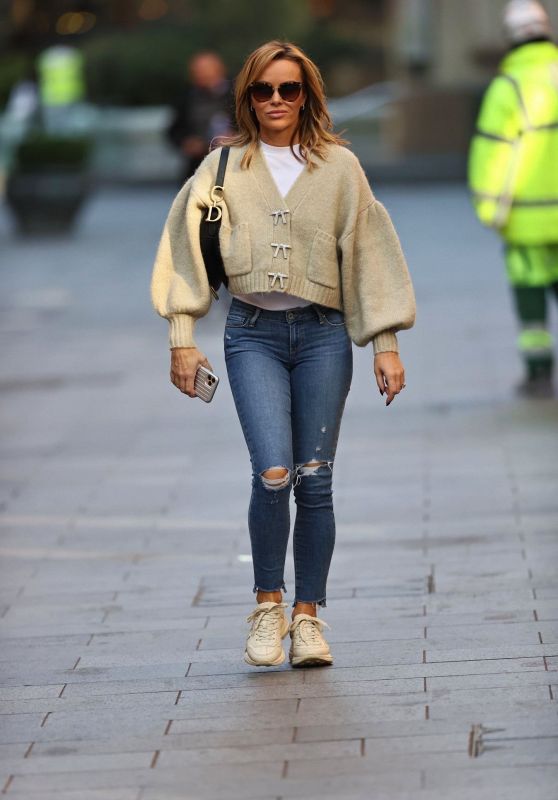 Amanda Holden in Tight Jeans - London 10/09/2020