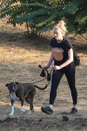 Amber Heard Goes on a Hike in LA 10/17/2020