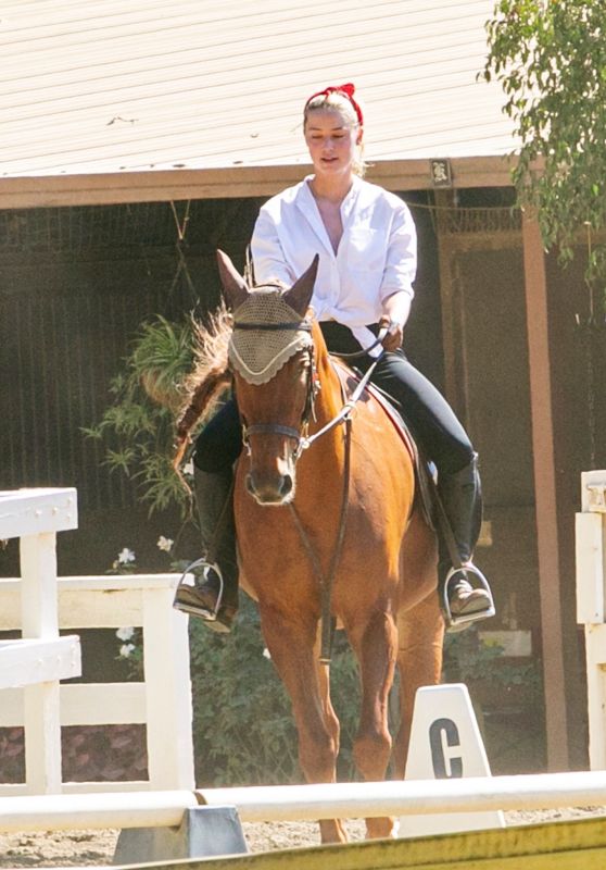 Amber Heard - Horse Riding 10/13/2020
