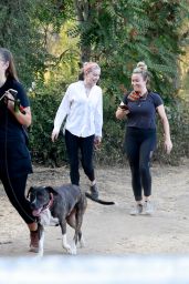 Amber Heard on a Hike in LA 10/08/2020