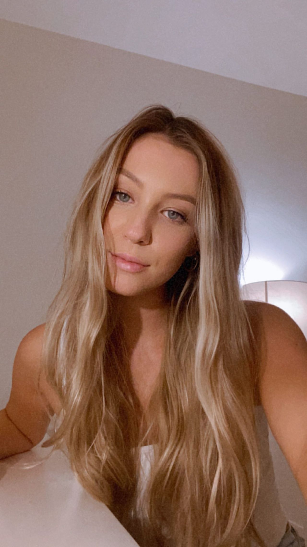 Ava Sambora – Social Media Photos 10/05/2020 • CelebMafia