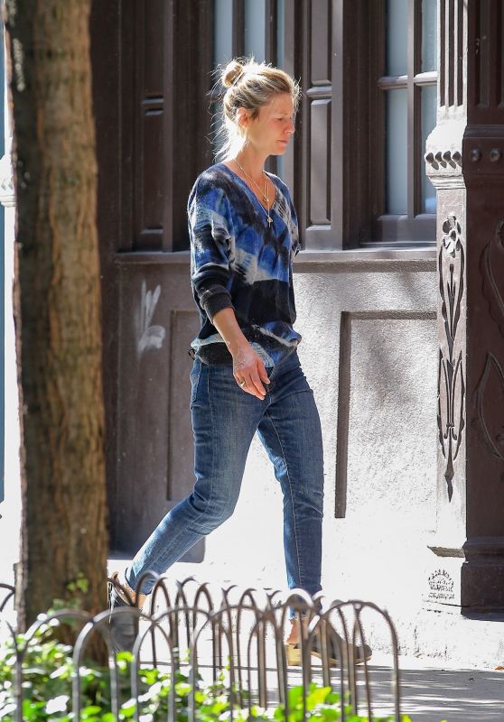 Claire Danes - Shopping in New York 10/08/2020