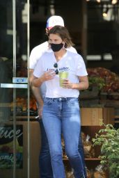 Cobie Smulders Street Style - Los Angeles 10/14/2020