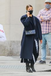 Dianna Agron Autumn Street Style - Chats on Her Phone in NYC 10/20/2020