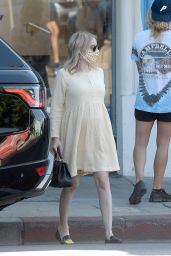 Emma Roberts - Getting Coffee in Los Angeles 09/30/2020