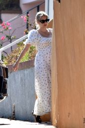 Emma Roberts in a Maxi Dress - Visiting a Friend in LA 10/01/2020