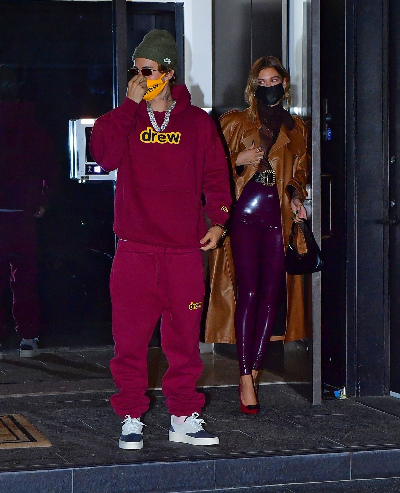 hailey-bieber-and-justin-bieber-night-out-new-york-city-10-15-2020-0.jpg
