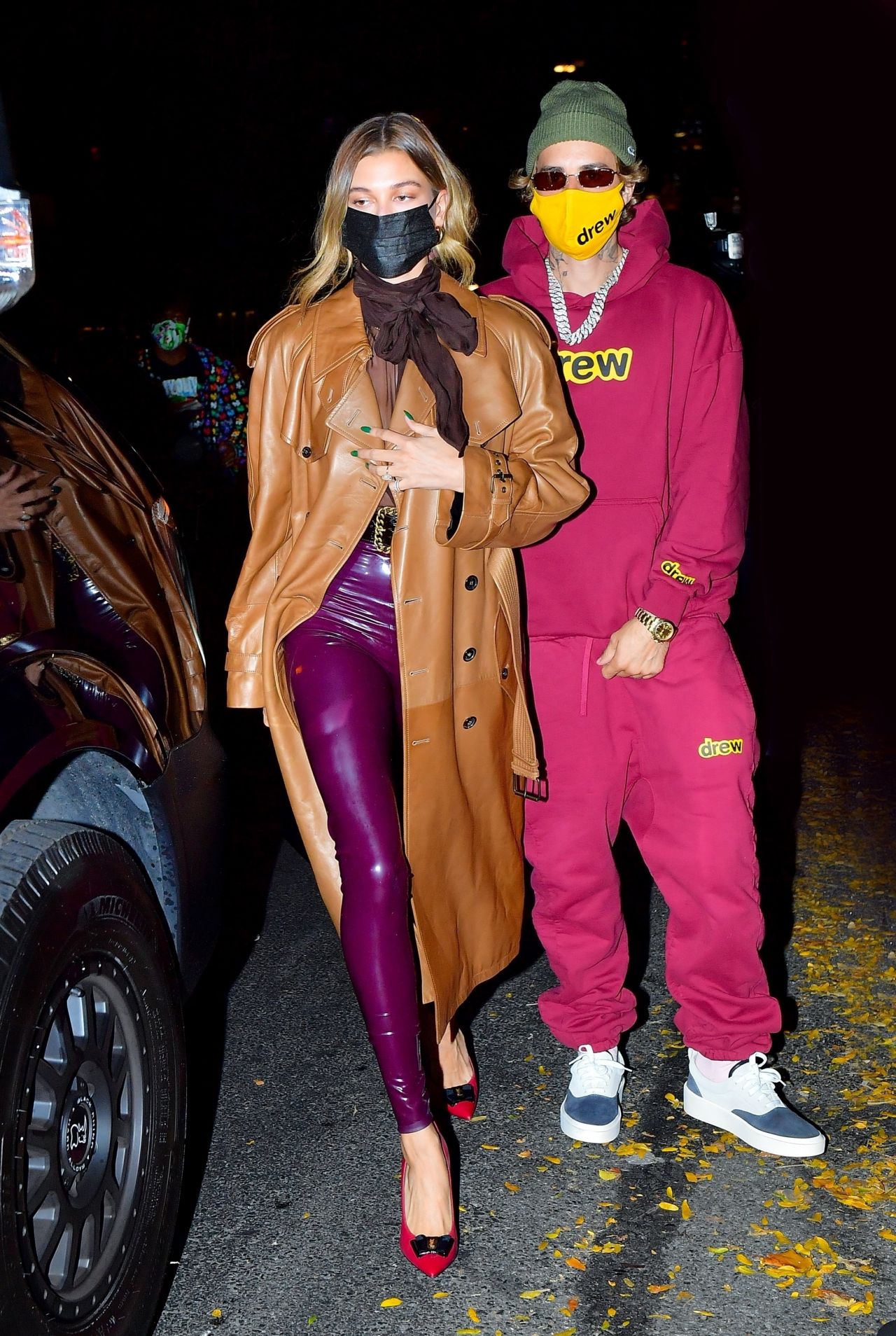 hailey-bieber-and-justin-bieber-night-out-new-york-city-10-15-2020-9.jpg
