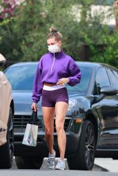 Hailey Bieber in a Purple Nike Gym Outfit - Beverly Hills 10/06/2020