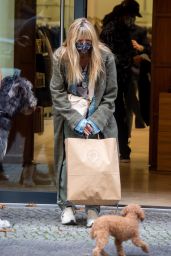 Heidi Klum in a Green Tweed Coat - Shopping in Berlin 10/24/2020