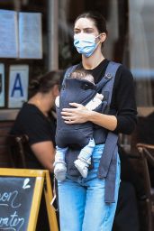 Hilary Rhoda - Out in New York With Her Newborn 10/09/2020