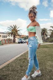 Hilde Osland in Jeans and White Green Top - Photoshoot 08/18/2020