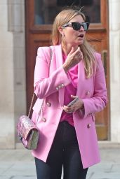 Holly Valance - Out in London 08/18/2020