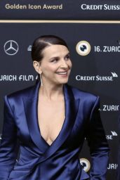 Juliette Binoche - "La Bonne Epouse" Premiere at Zurich Film Festival