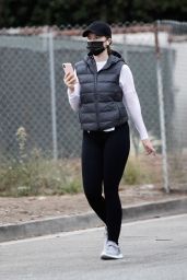 Katherine Schwarzenegger - Out in Santa Monica 10/28/2020