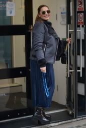 Kelly Brook Arriving in a Blue Metallic Dress, High Platform Ed Boots and a Star Jumper - London 10/15/2020