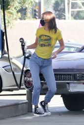 Kendall Jenner - Stops at a Gas Station in Malibu 10/12/2020