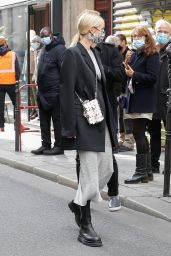 Leonie Hanne   Leaving Paco Rabanne Show in Paris 10 04 2020   - 70