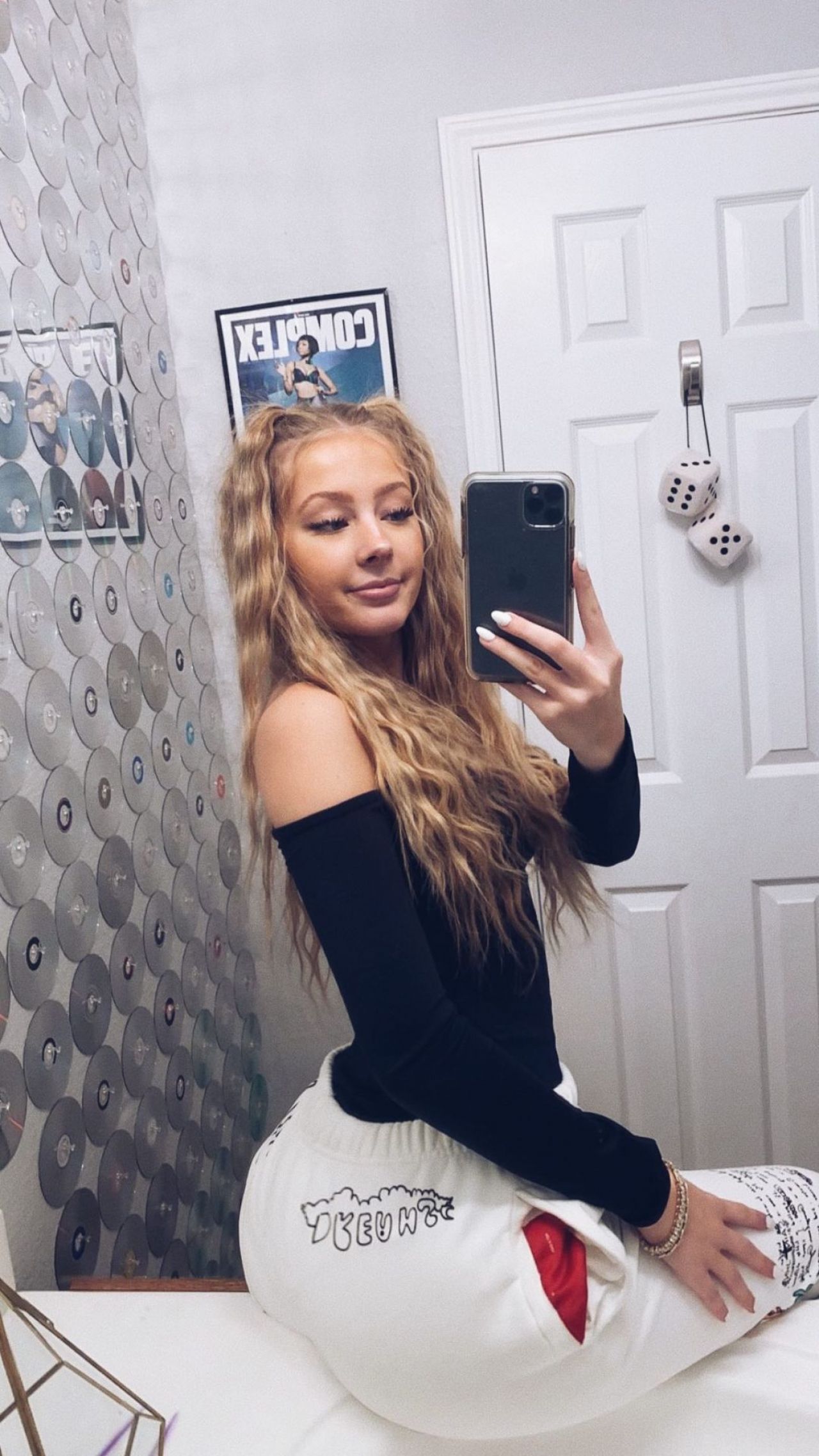 Lexi Drew - Social Media Photos 10/23/2020 - CELEBFALL