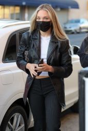 Maddie Ziegler - Arriving at City Market South in LA 10/13/2020