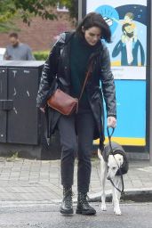  Michelle Dockery Autumn Street Style - Walking Her Dog in London 09/29/2020