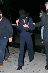 Miley Cyrus – Returning to the Bowery Hotel in New York 10/01/2020