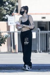 Noah Cyrus - Shopping for Jewelry at XIV Karats Store in Beverly Hills 10/30/2020