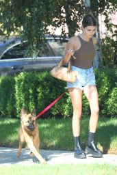 Olivia Jade - Walking Her Dog in LA 10/07/2020