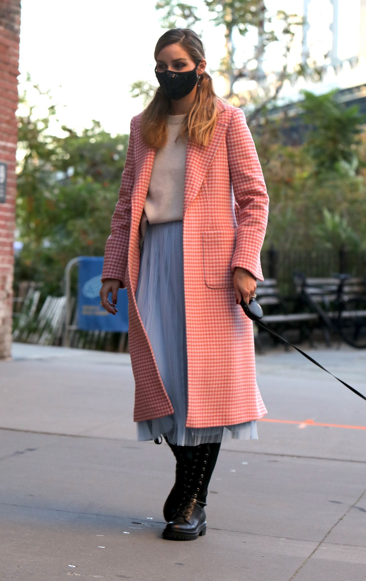 Olivia Palermo In A Pink Coat Brooklyn 10 14 2020 • Celebmafia