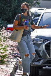 Olivia Wilde in Casual Outfit - Running Errands in LA 09/30/2020