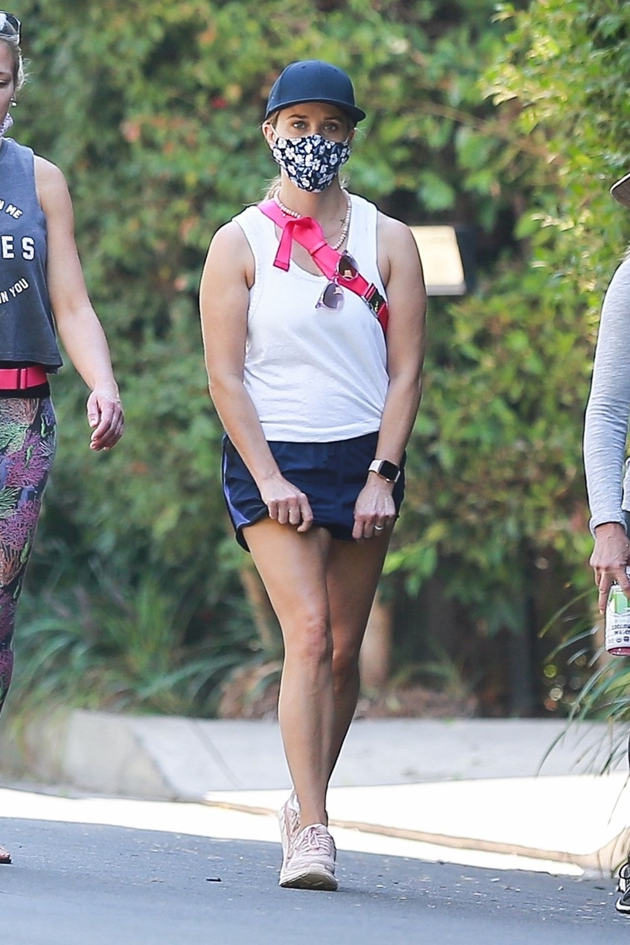 Reese Witherspoon - Went For a Bike Ride Around Pacific Palisades  03/31/2020 • CelebMafia