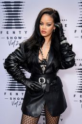 Rihanna - Savage X Fenty Show Vol. 2 in Los Angeles