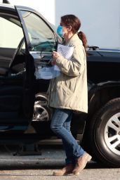 Sandra Bullock - Aarriving to Her Latest Film Set in Vancouver 10/03/2020