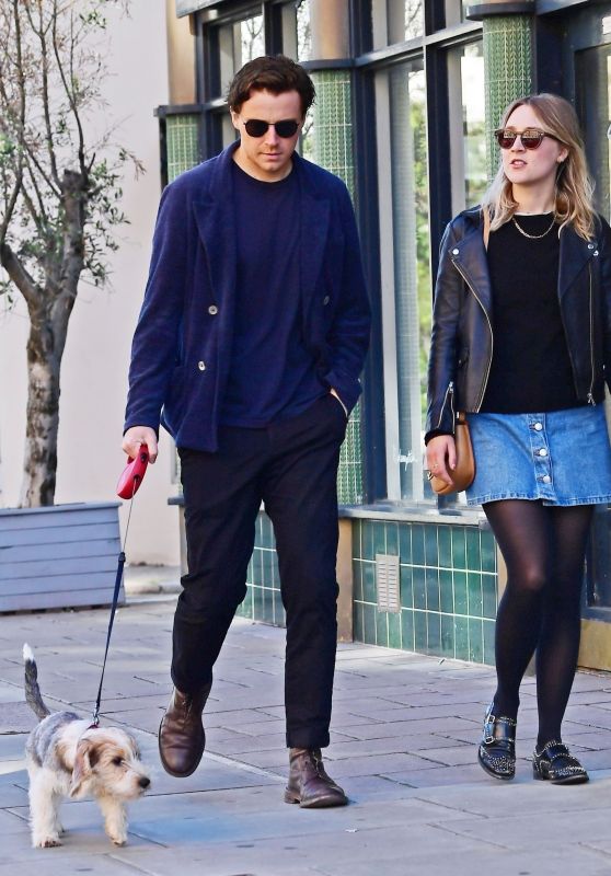 Saoirse Ronan and Jack Lowden on a Romantic Stroll in London, Septrember 2020