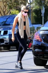 Sofia Richie - Heads to a Yoga Class in West Hollywood 10/14/2020