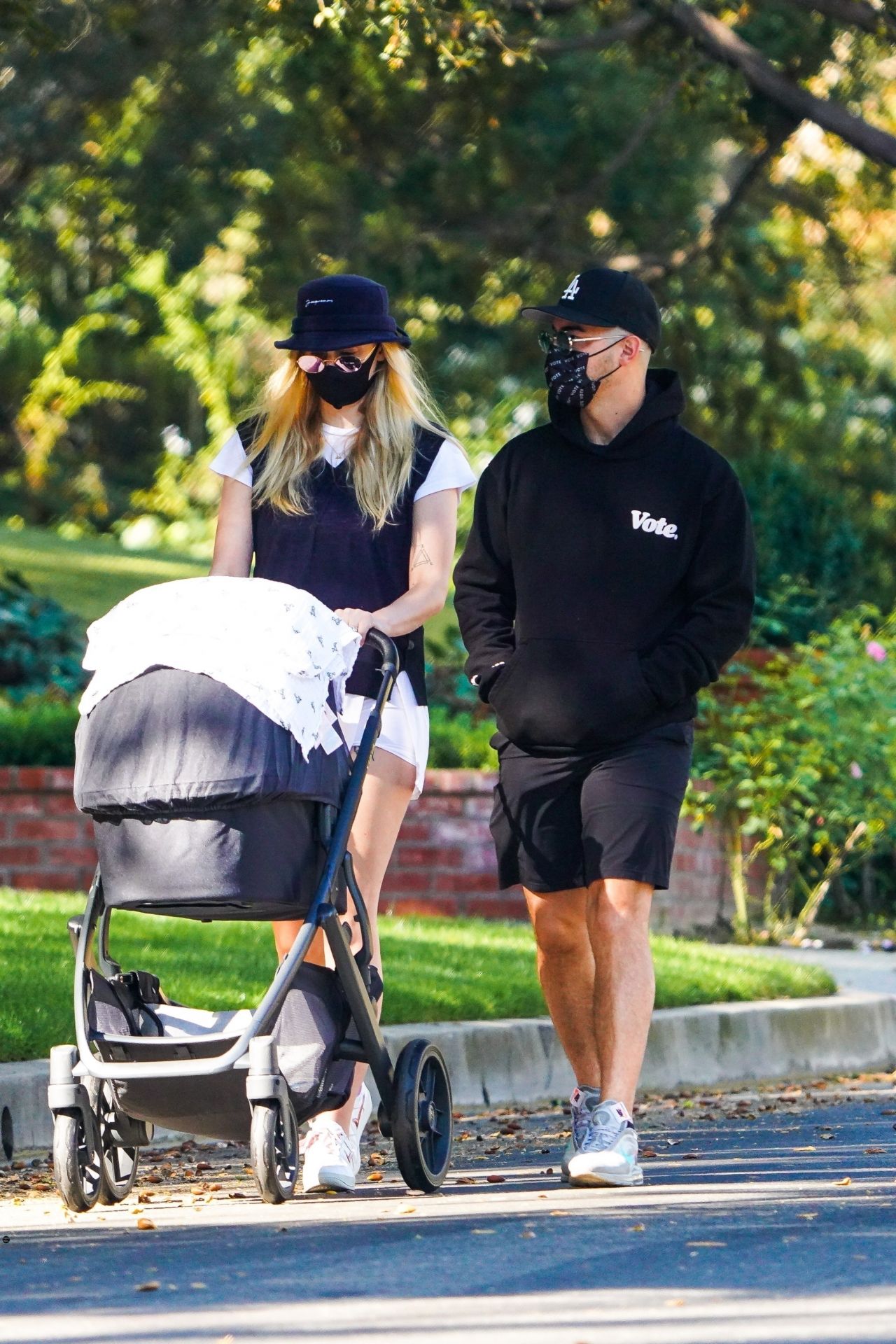 Sophie Turner and Joe Jonas - Out in LA 10/18/2020 • CelebMafia