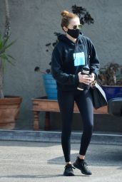 Zoey Deutch in Workout Gear - Leaving a Gym in LA 10/23/2020