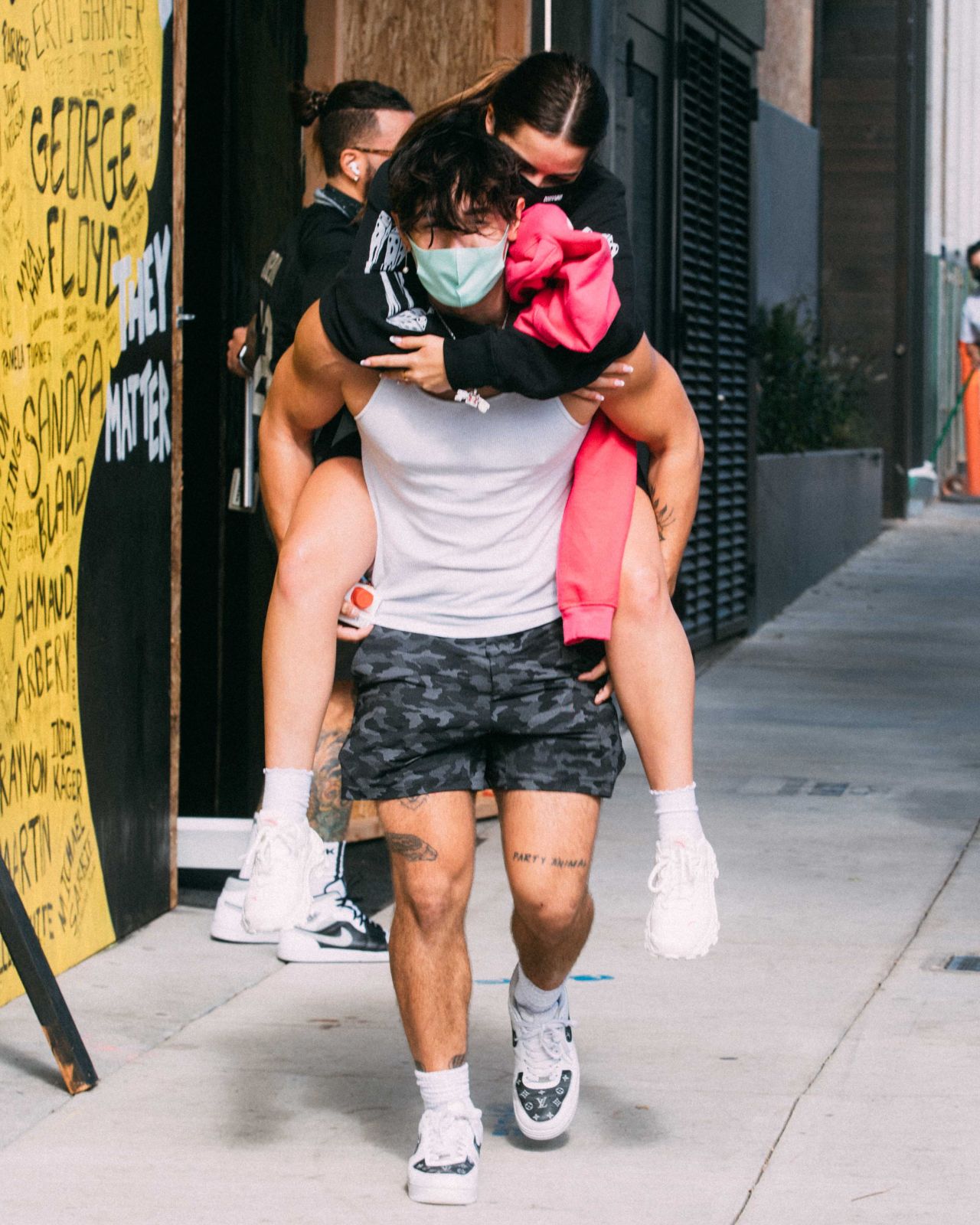 Addison Rae - Piggy Back Ride From Bryce Hall After Workout at Dogpound 11/...