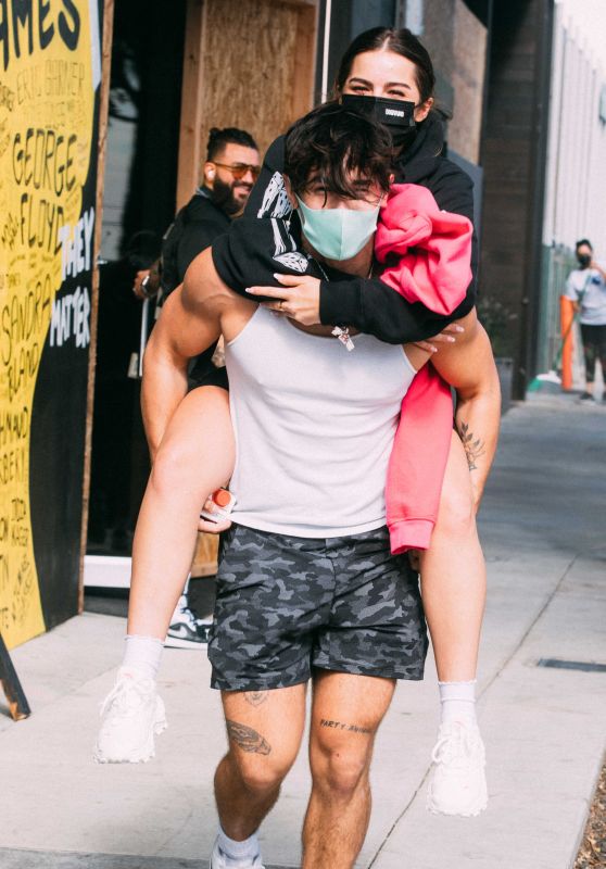 Addison Rae - Piggy Back Ride From Bryce Hall After Workout at Dogpound 11/12/2020