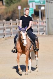 Amber Heard Horse Riding 11/28/2020