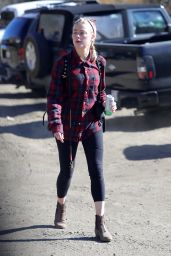 Amber Heard on a Hike in LA 11/13/2020