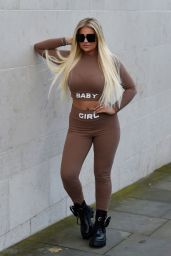 Apollonia Llewellyn - Photoshoot in Manchester City Centre in London 11/09/2020