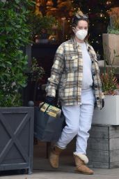 Ashley Tisdale in Rolling Greens Store Los Angeles 11/06/2020