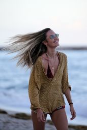 Candice Swanepoel on the Beach in Miami 11/15/2020