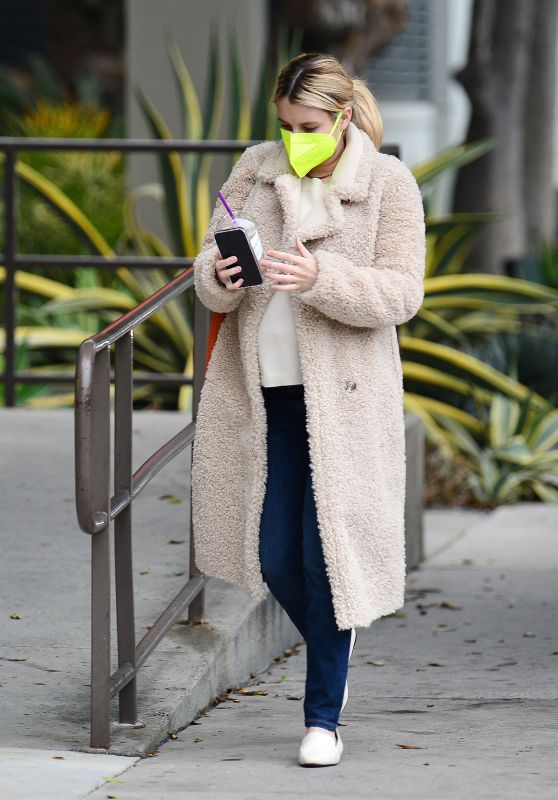 Emma Roberts - Out in LA 11/23/2020